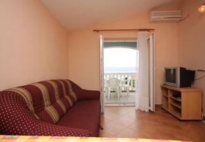 Apartment (A4) | Living room - Apartments Vese (Sveti Filip i Jakov)