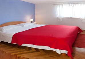 Iron/ironing board, free WiFi - Apartments Filip (Okrug)
