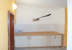 Fridge, stovetop, espresso maker, electric kettle - Apartments Filip (Okrug)
