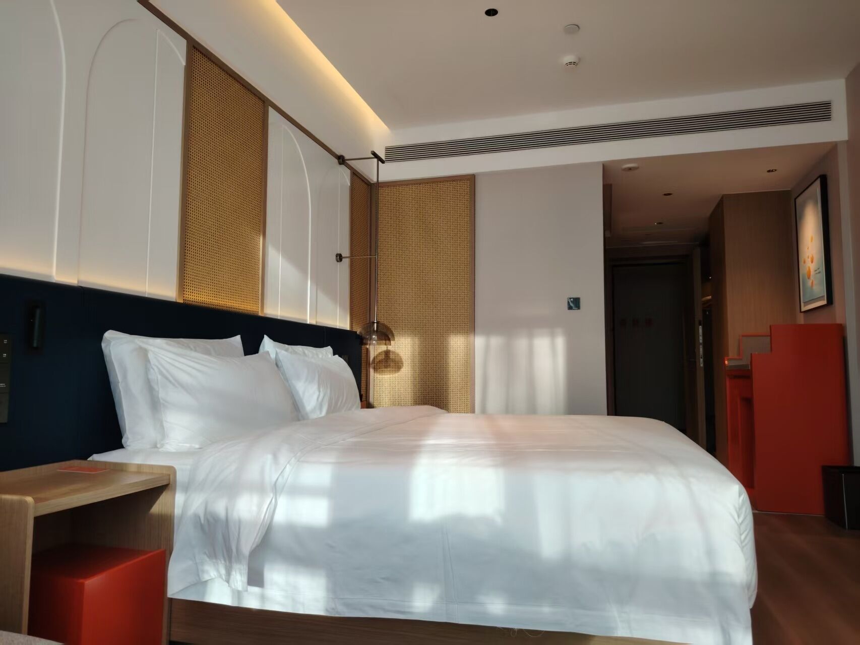 Chambre Simple, vue ville | Bureau, espace de travail pour ordinateur portable, Wi-Fi gratuit