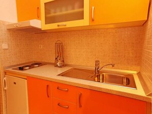 Studio (A3) | Private kitchen - Apartments Marija (Hvar)