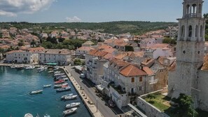 Point of interest - Apartments Ela (Sutivan)