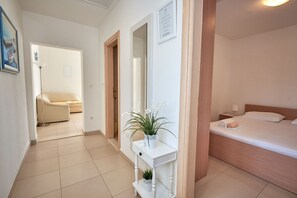 Apartment (A1) | Hallway - Apartments Sea Front (Slivno)