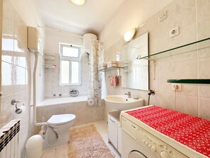 Apartment (A3) | Bathroom - Apartments Tereza (Trogir)