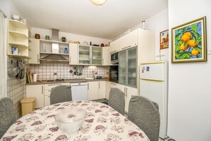 Apartment (A3) | Private kitchen - Apartments Tereza (Trogir)