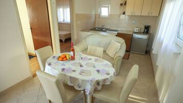 Apartment (A1) | Living room