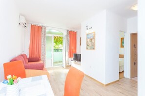 Apartment (A1) | Living room - Apartments Tomislava (Makarska)