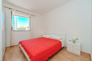 Room - Apartments Mlado (Privlaka)
