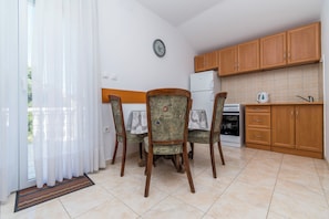 Dining - Apartment Ivica (Trogir)