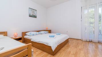 Apartment (A1)