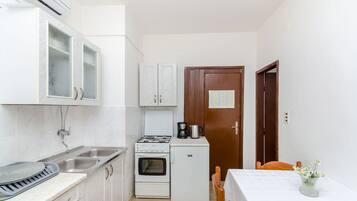 Apartamento (A1) | Cozinha privada