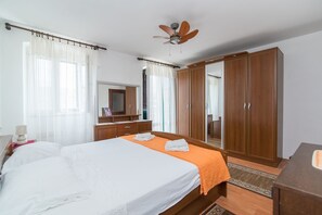 Apartment (A1)