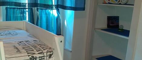 อพาร์ทเมนท์ (A1) | เตารีด/โต๊ะรีดผ้า, Wi-Fi ฟรี