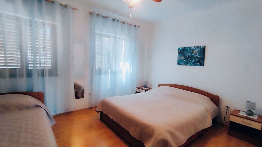 Bügeleisen/Bügelbrett, kostenloses WLAN