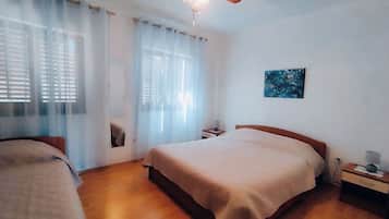 Bügeleisen/Bügelbrett, kostenloses WLAN