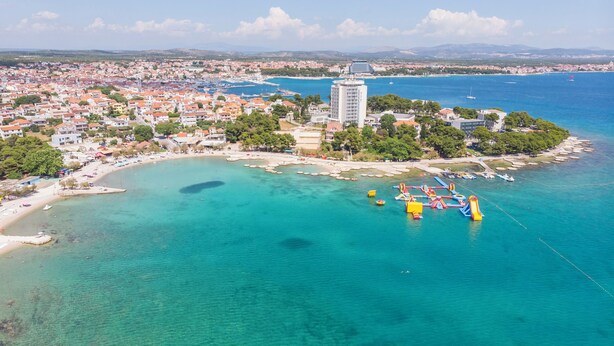 Strand