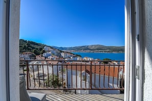 Apartment (A1) | Water view - Apartment Doktor (Trogir)