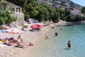 Beach - Apartments Niko (Omis)
