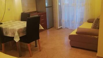 Studio (A2) | Intérieur