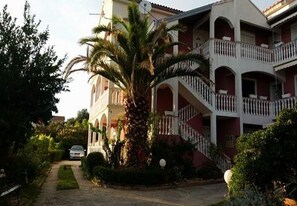 Building design - Apartments Pool (Bibinje)