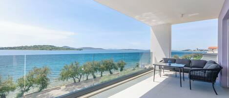 Apartment (A2) | Terrace/patio