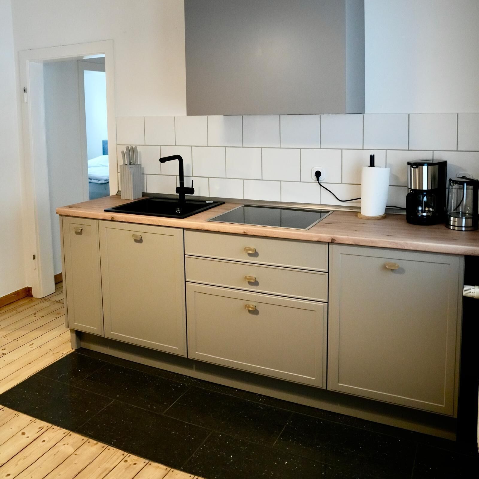 冰箱、微波炉、炉灶、洗碗机