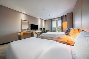 小型双床房 | 免费 WiFi