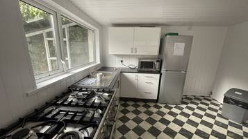 Stovetop, coffee/tea maker