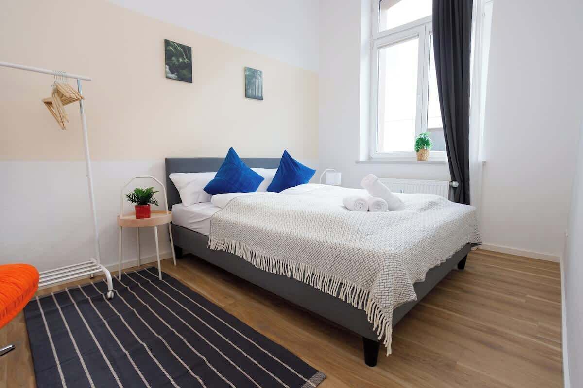 2 室のベッドルーム、WiFi