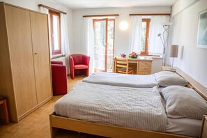 Standard Double Room, Courtyard View