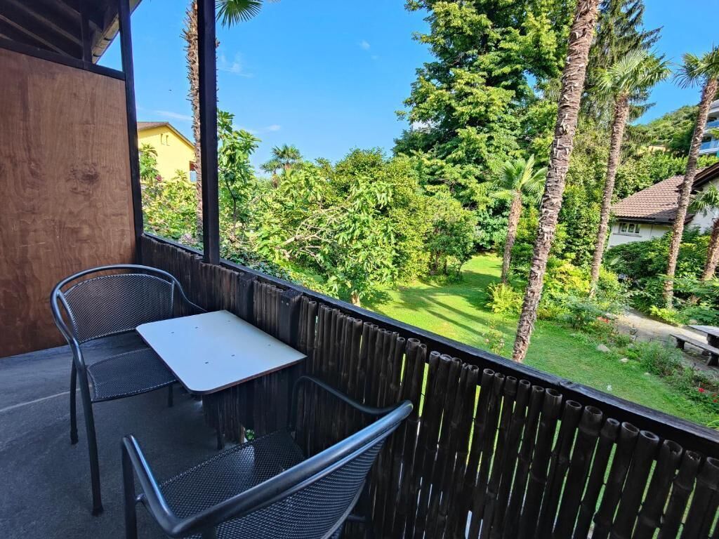 Chambre Double Standard, vue cour intérieure | Restauration extérieure