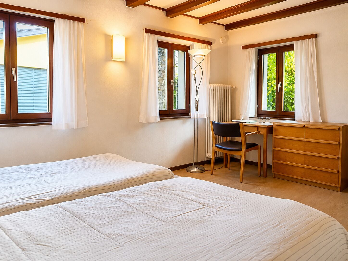 Chambre Double, vue cour intérieure