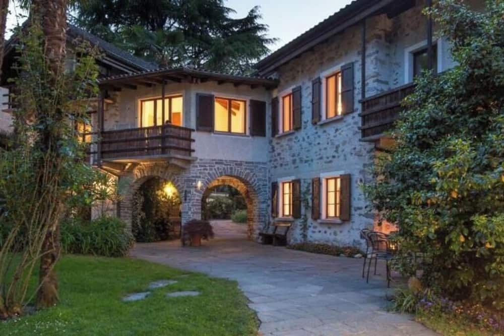 Parkhotel Emmaus - Casa Rustico