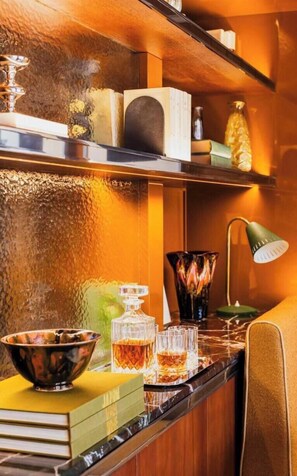 Dining - Confidential Room 4, a stone's throw from the Louvre (Paris)