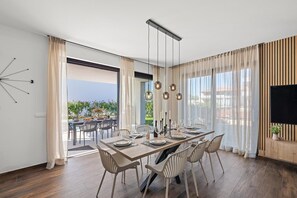 Dining - Stylish Istrian Villa with Private Pool (Novigrad)
