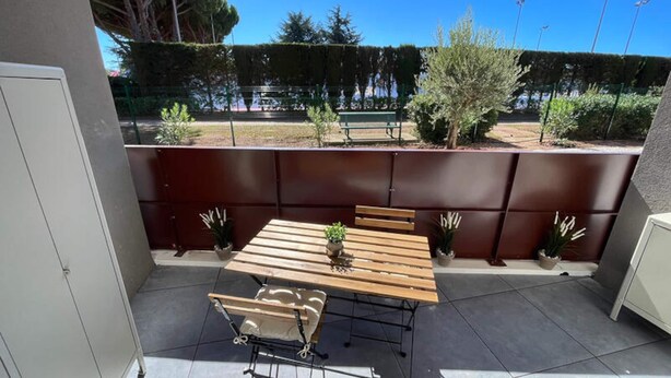 Outdoor dining - Studio for 2 People (Agde)