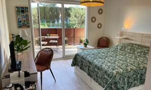 Iron/ironing board - Studio for 2 People (Agde)