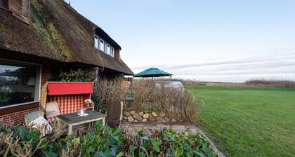 Lööws Roos - Cozy 3-room vacation apartment on approx. 80 mÂČ for 4 persons.