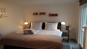 2 Schlafzimmer, Bügeleisen/Bügelbrett, kostenloses WLAN, Bettwäsche