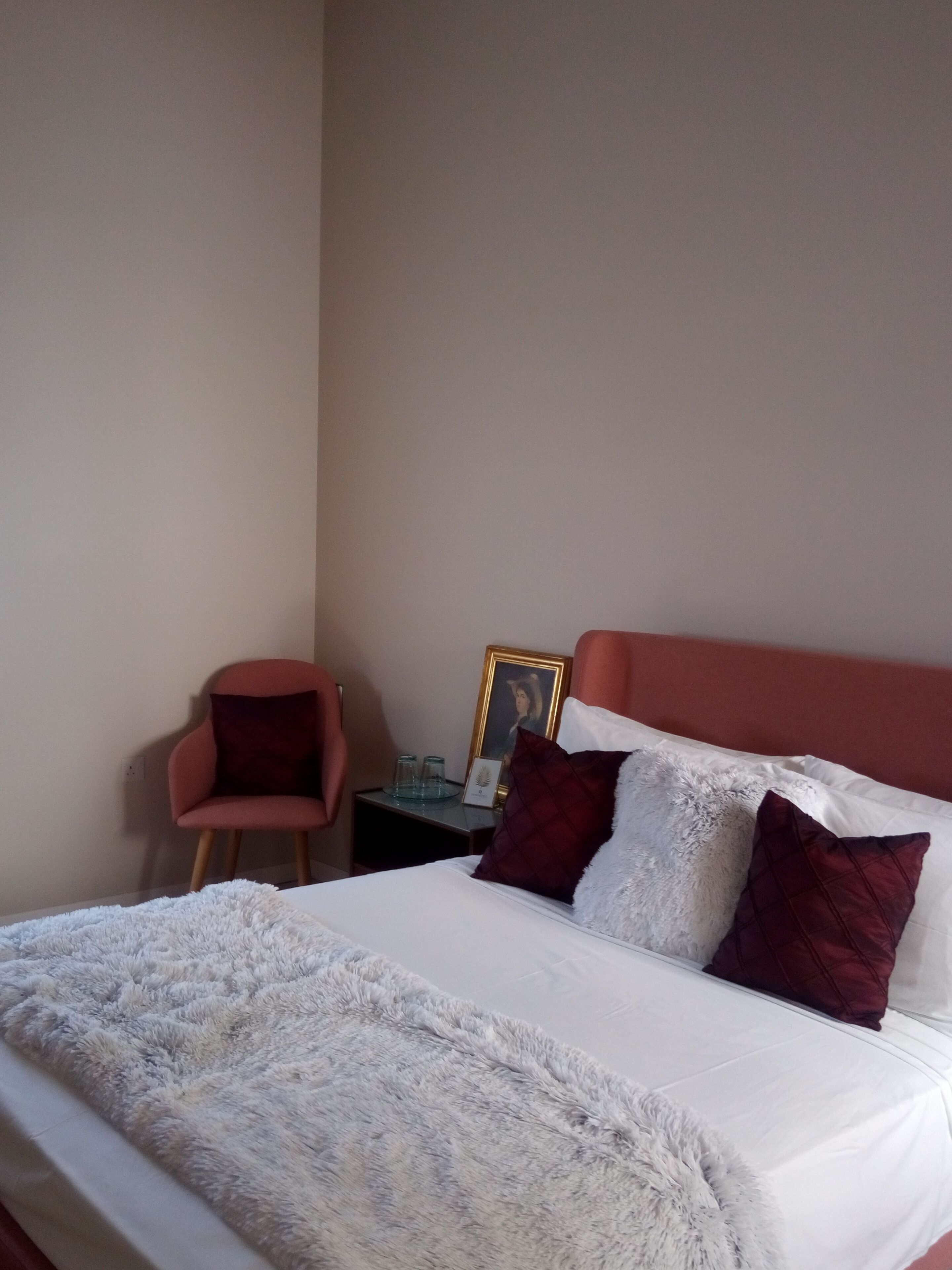 1 camera, accesso a Internet, lenzuola