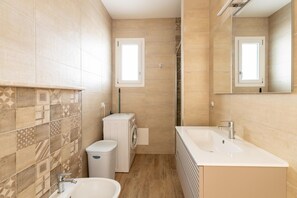 Dusche, Bidet