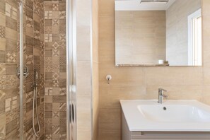 Dusche, Bidet