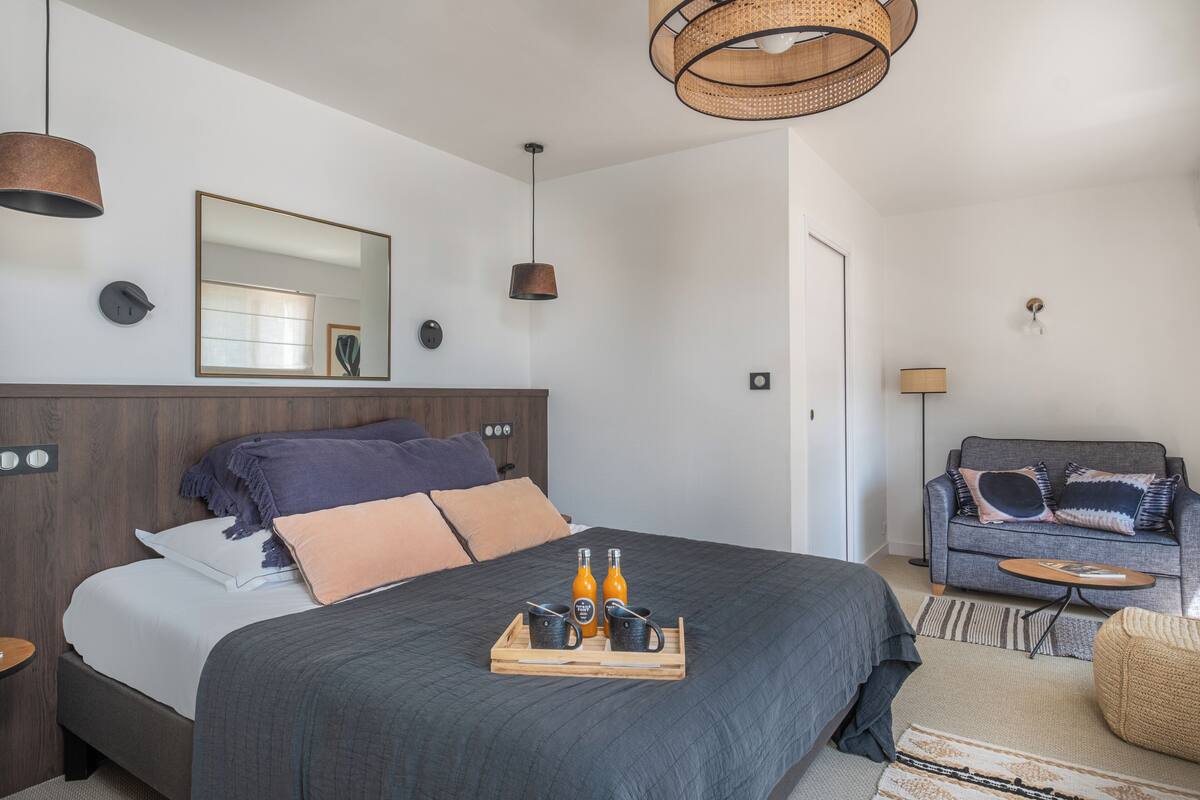 Suite Junior, vue océan | Coffres-forts dans les chambres, Wi-Fi gratuit