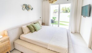 1 bedroom, iron/ironing board, WiFi, bed sheets - Estrella Dominicus Poolside Apartment | Atria 102 (Dominicus)