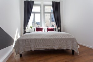 2 bedrooms, WiFi, bed sheets - FullHouse | Halle | M14 DiCaprio | Zentrum (Halle (Saale))