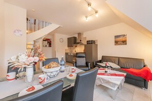 Dining - Haus Auguste 20 - Stylish living between forest & sea (Bansin (Seebad))