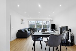 Interior - Apartment 1 with Private Terrace, Shared Garden, and Wi-Fi (Bad Dürrheim)