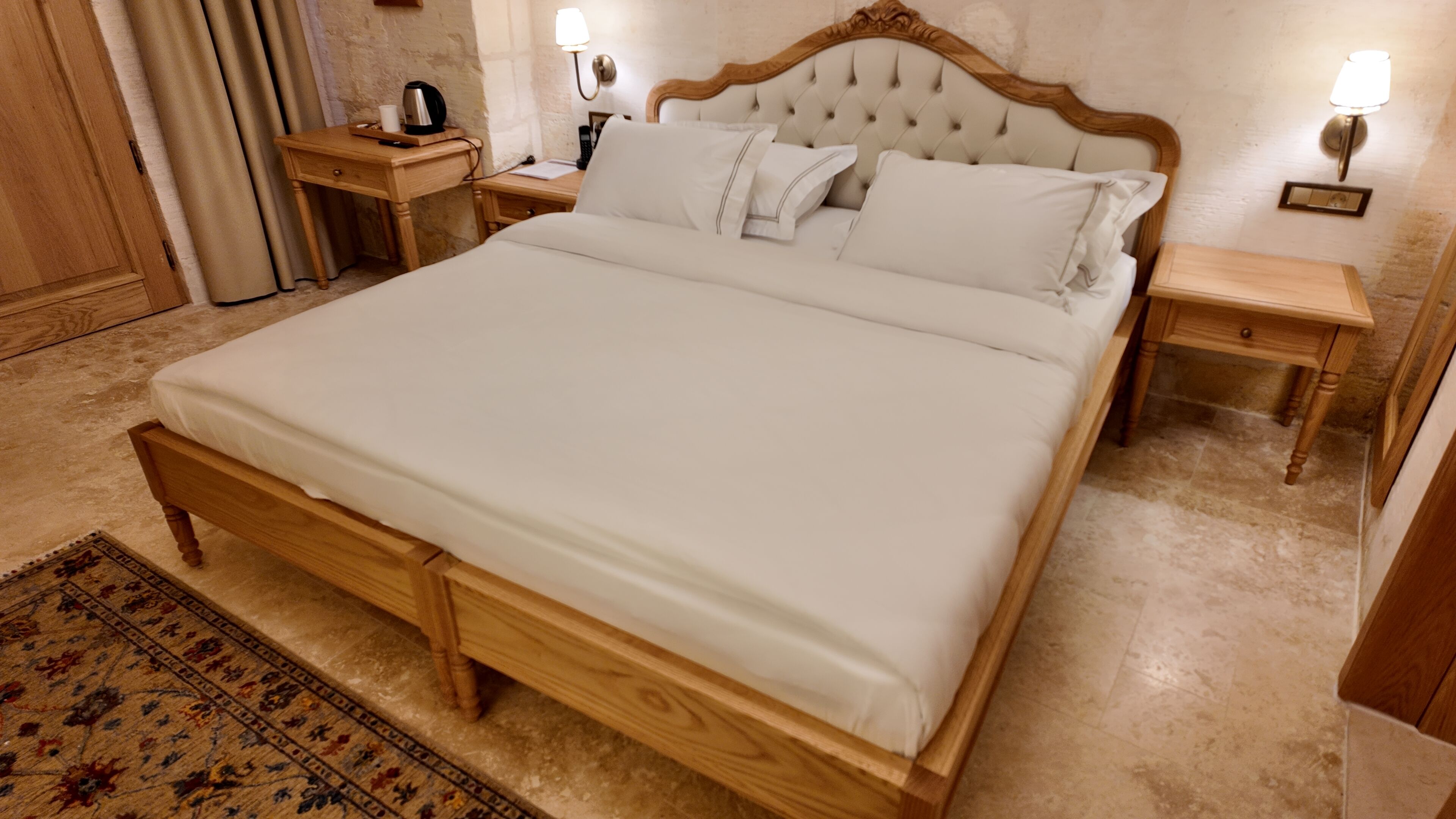 Habitación de lujo | Tabla de planchar con plancha y wifi gratis 