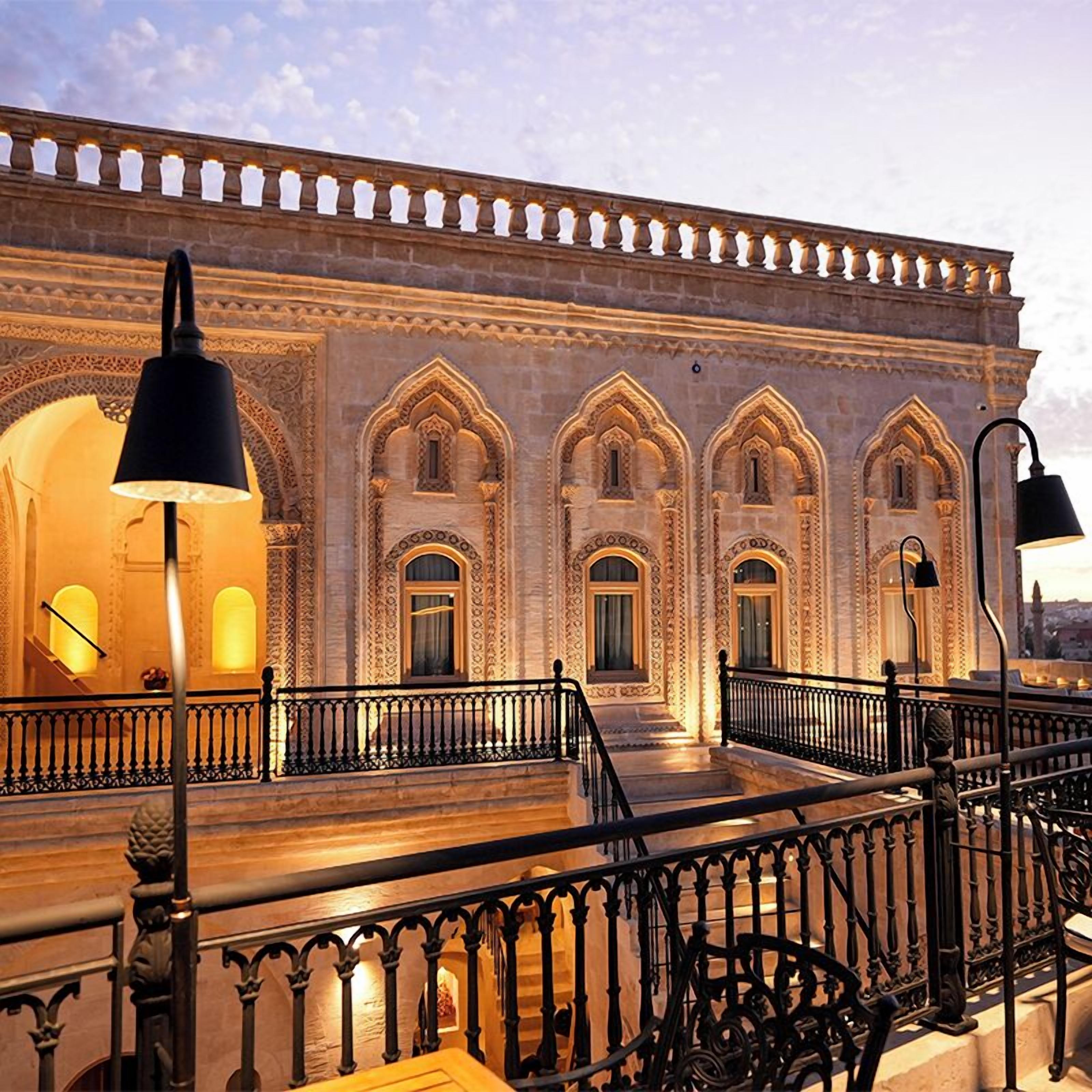 المنشأة من الخارج