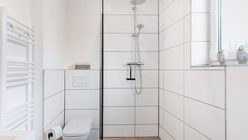 Dusch, hÄrtork och handdukar
